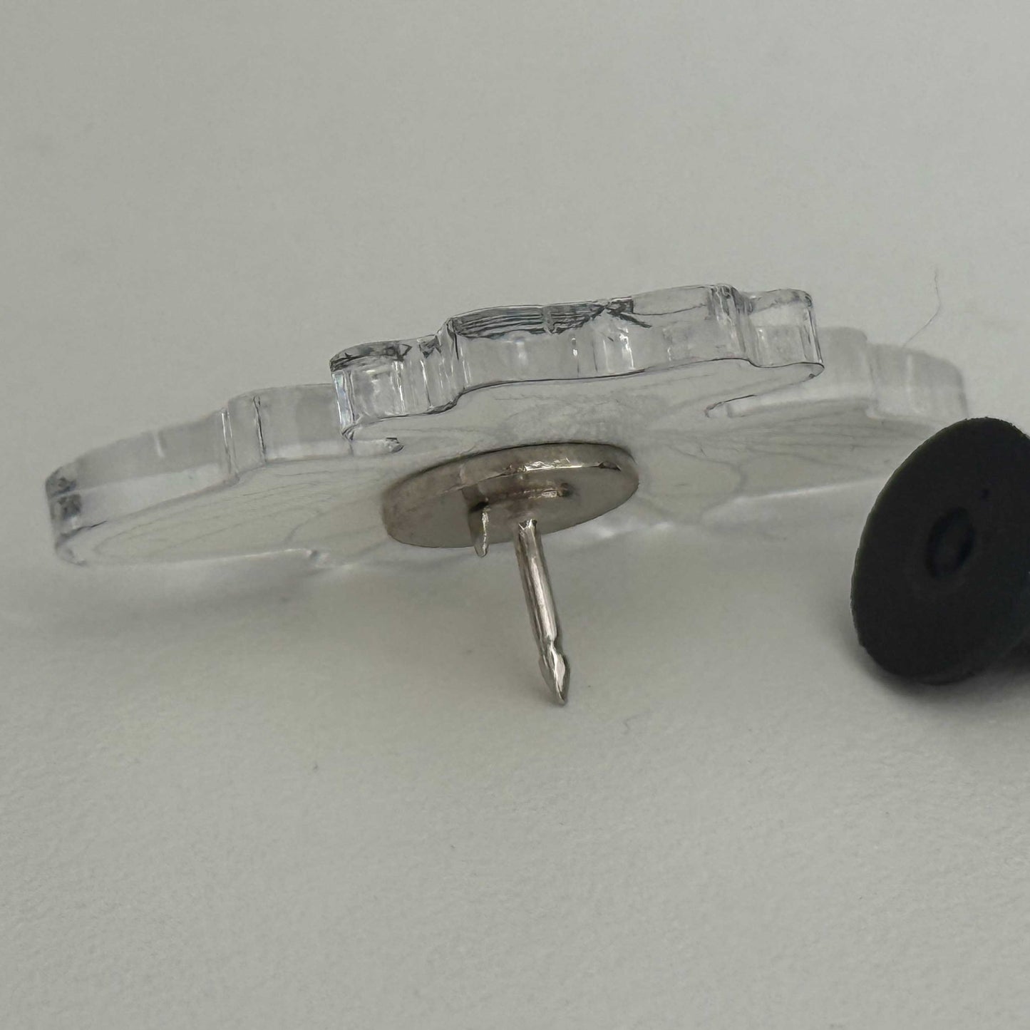 Ansteck-Pin "Drosophila"